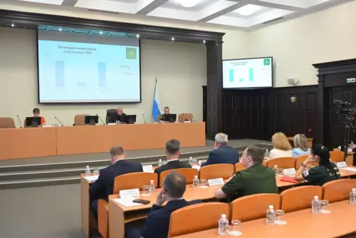 16.07.2025 Артем Мельников: работа социальных координаторов не должна быть формальной